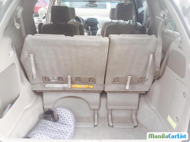 Toyota Sienna Automatic 2004 - image 5
