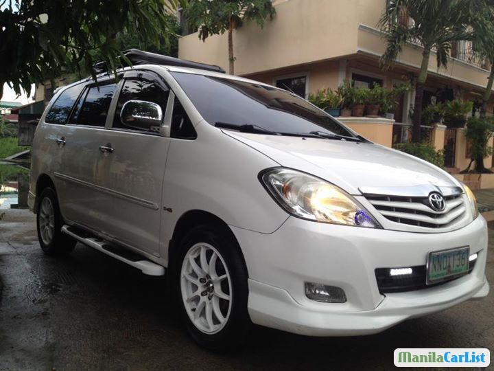Picture of Toyota Innova Manual 2009