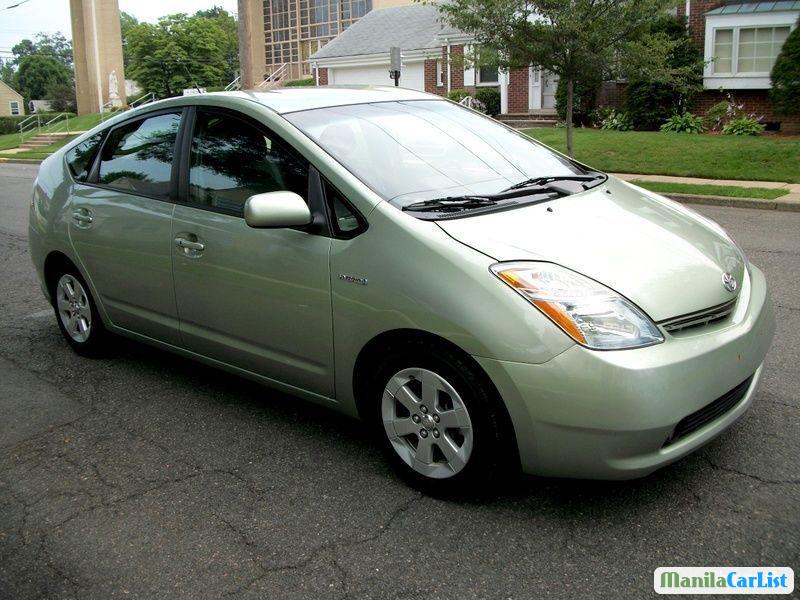 Pictures of Toyota Prius Automatic 2009