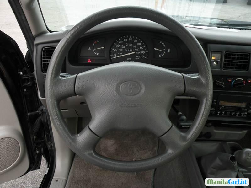 Toyota Tacoma Manual 2004 - image 10