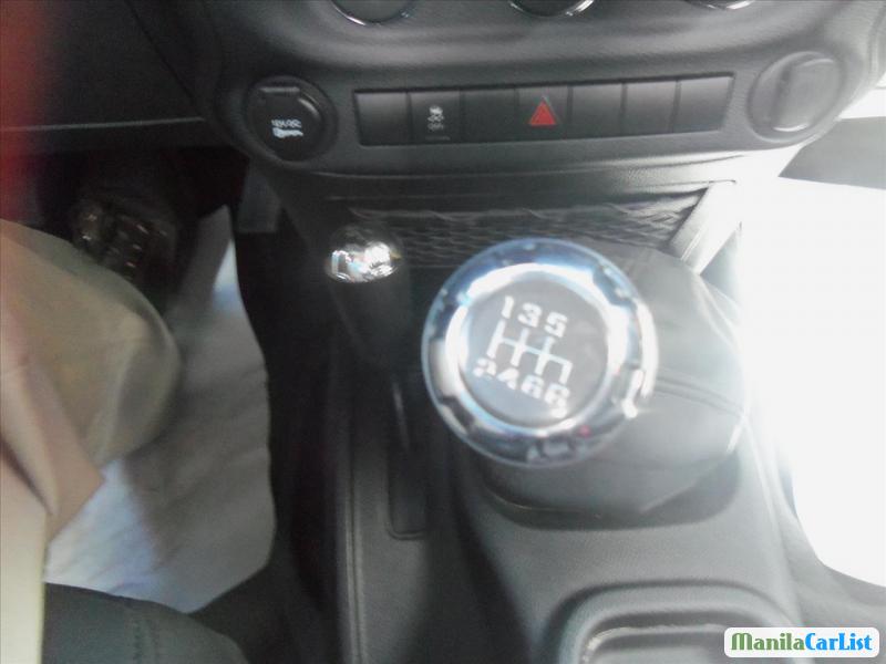 Jeep Wrangler Automatic 2014 - image 10