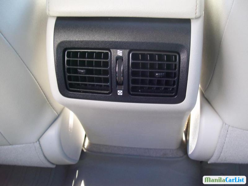Toyota Camry Semi-Automatic 2012 - image 11
