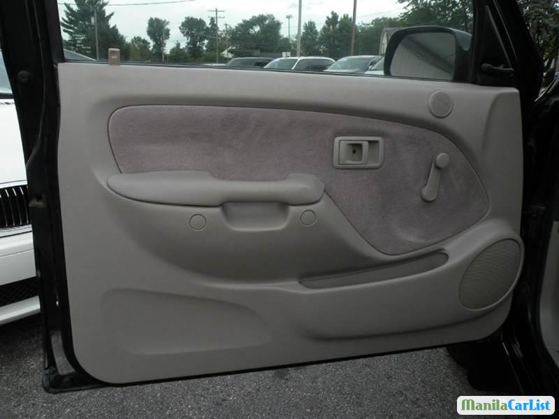 Toyota Tacoma Manual 2004 - image 12
