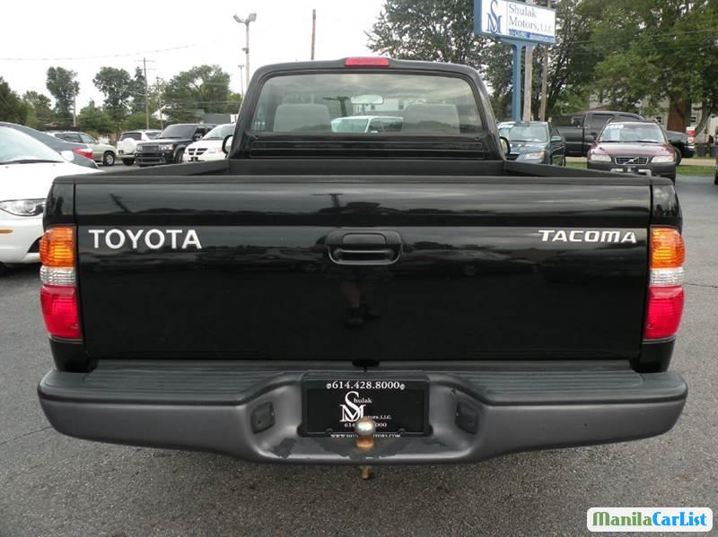 Toyota Tacoma Manual 2004 - image 2
