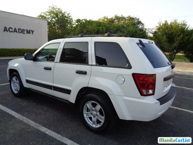 Jeep Grand Cherokee Automatic 2005 - image 4