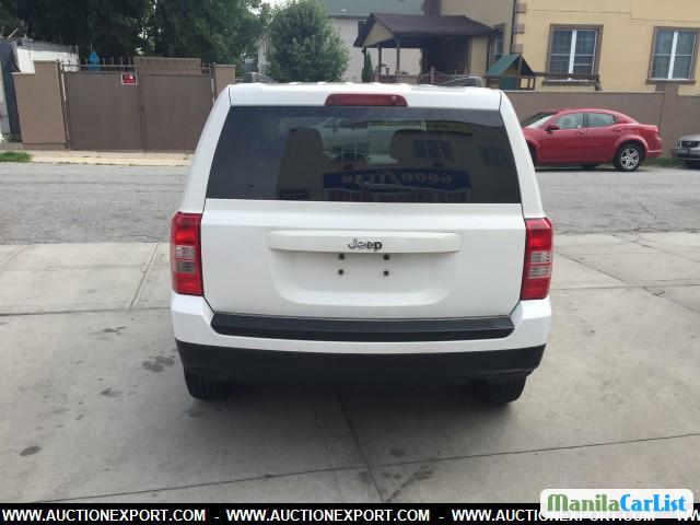Jeep Patriot Automatic 2011 - image 5
