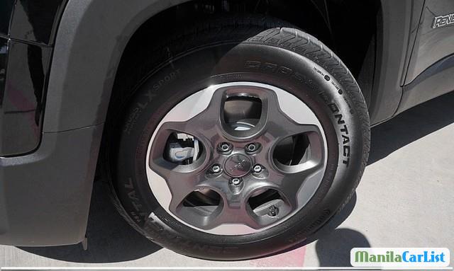 Jeep Renegade Automatic 2015 - image 7