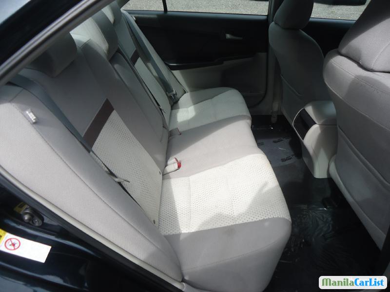 Toyota Camry Automatic 2012 - image 8