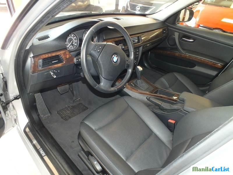 BMW 3 Series Automatic 2010 - image 9