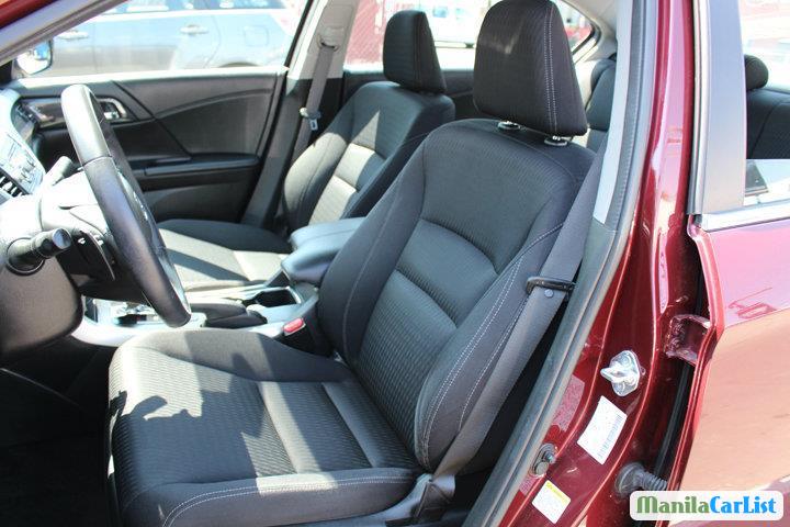 Honda Accord Automatic 2013 - image 9