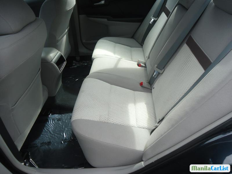 Toyota Camry Automatic 2012 - image 9