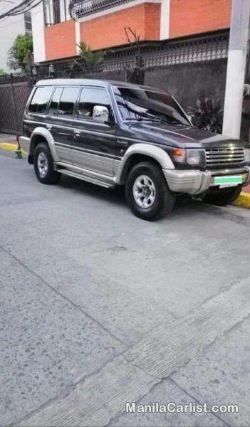 Picture of Mitsubishi Pajero Manual 1997