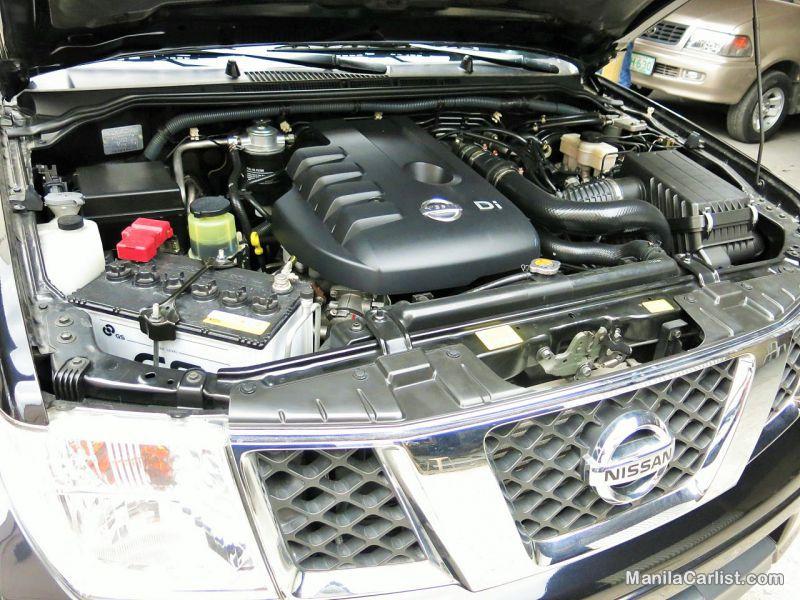 Nissan Navara Manual 2011 - image 12
