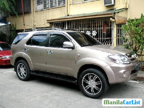 Picture of Toyota Fortuner 2006