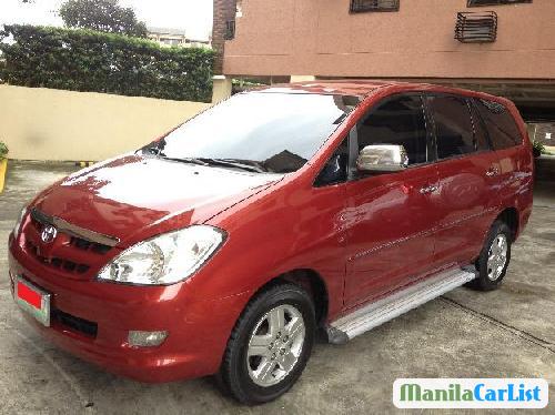 Pictures of Toyota Innova 2005