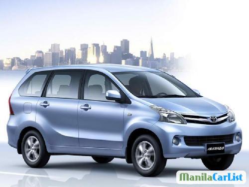 Pictures of Toyota Avanza 2013