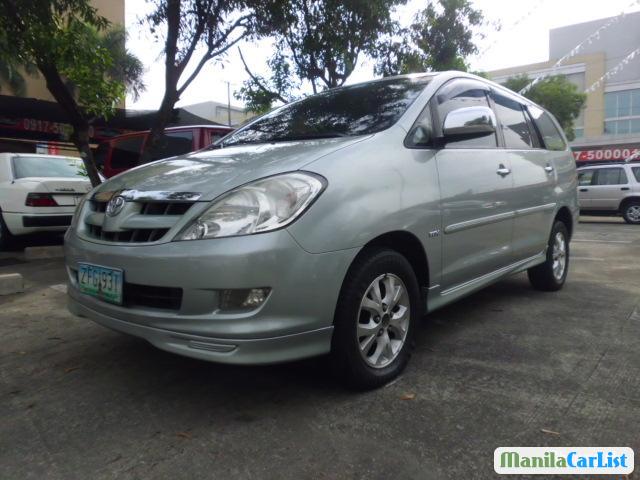 Pictures of Toyota Innova Automatic 2006