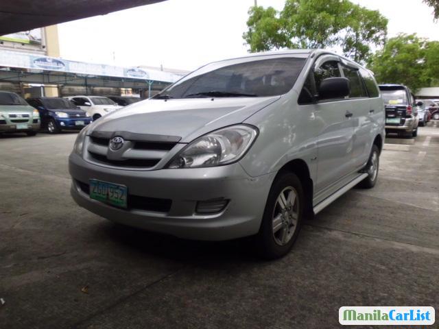 Pictures of Toyota Innova Automatic 2007
