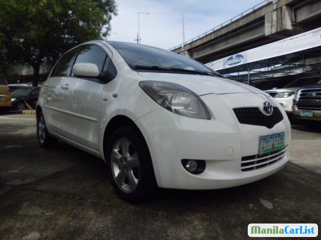 Pictures of Toyota Yaris Automatic 2007