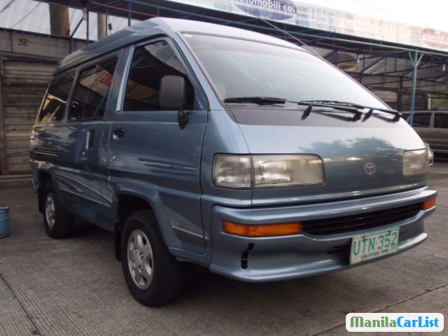 Pictures of Toyota LiteAce GXL Manual 1997