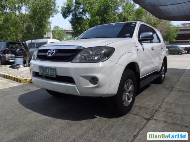 Picture of Toyota Fortuner Automatic 2006