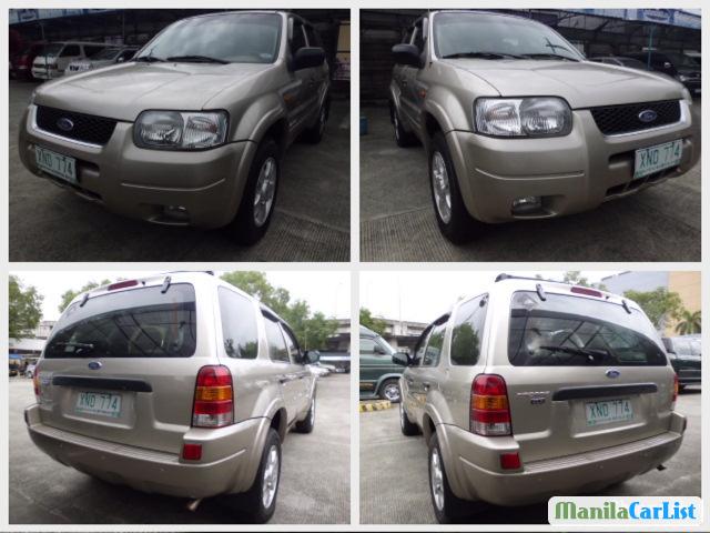 Pictures of Ford Escape Automatic 2005