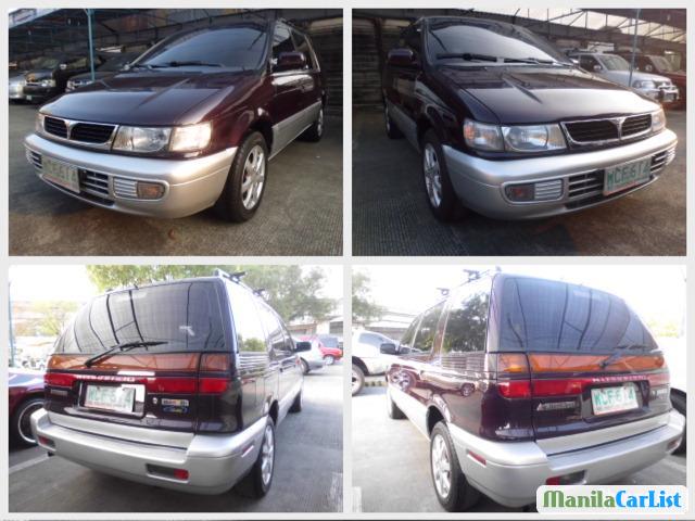 Pictures of Mitsubishi Space Wagon Automatic 1998