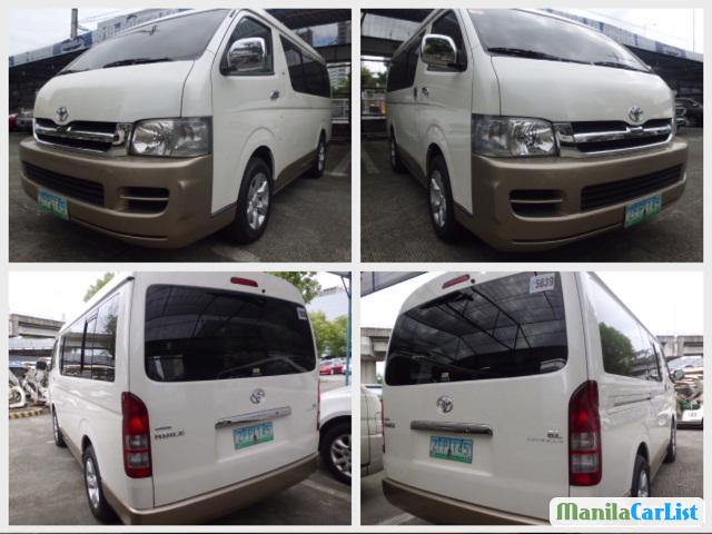 Picture of Toyota Hiace Manual 2006