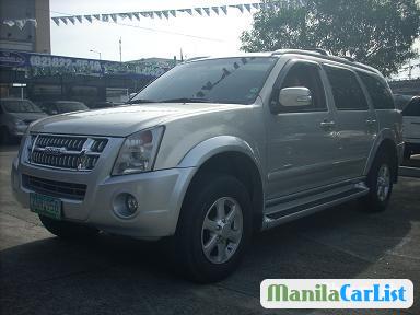 Pictures of Isuzu Alterra Automatic 2007