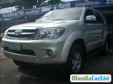 Picture of Toyota Fortuner Automatic 2006