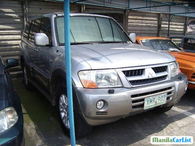 Pictures of Mitsubishi Pajero Automatic 2004