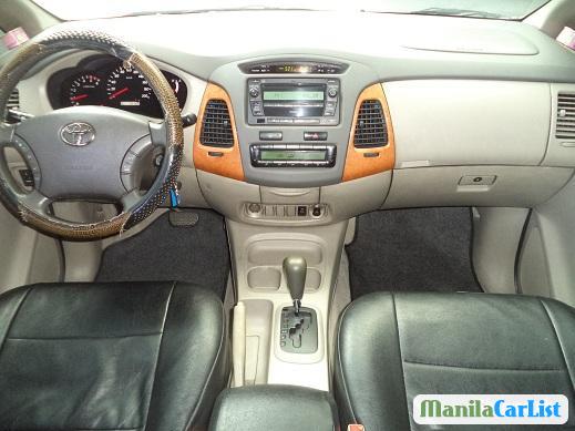 Picture of Toyota Innova Automatic 2009