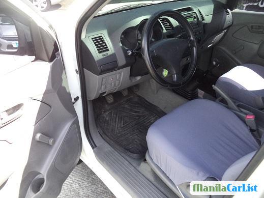 Picture of Toyota Hilux Manual 2009