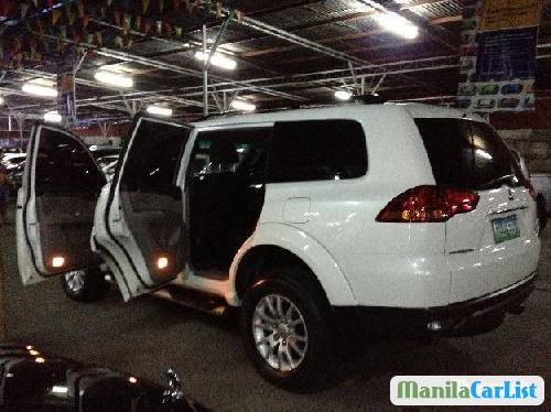 Mitsubishi Montero Sport 2011 - image 2