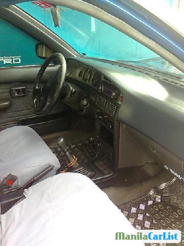Toyota Corolla 1989 - image 2