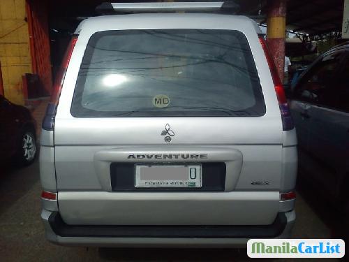 Mitsubishi Adventure 1999
