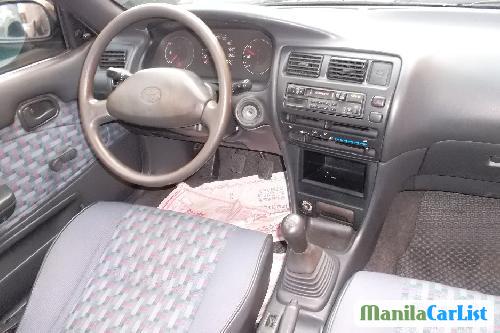 Toyota Corolla 1998 - image 2