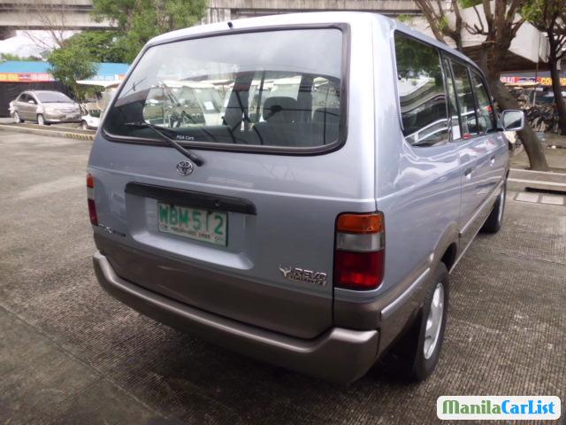 Toyota Revo Manual 1999