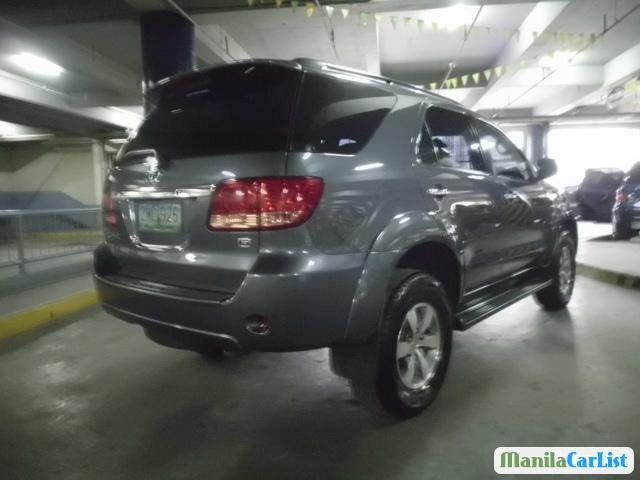 Toyota Fortuner Automatic 2008 - image 2
