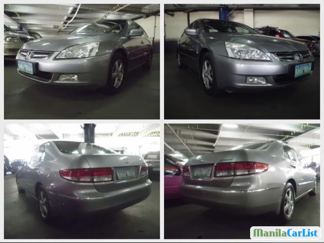 Honda Accord Automatic 2005 - image 2