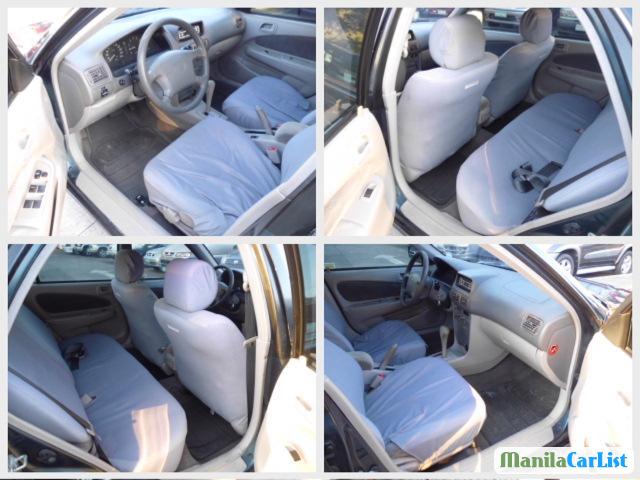 Toyota Corolla Automatic 2000