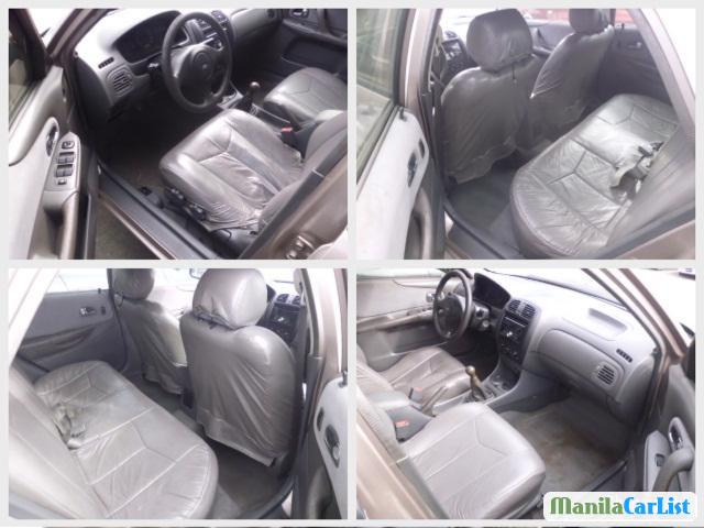 Ford Lynx Manual 2000 - image 2