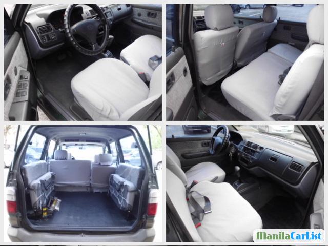 Toyota Revo Automatic 2001 - image 2