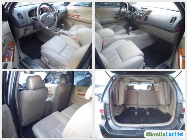 Toyota Fortuner Automatic 2010