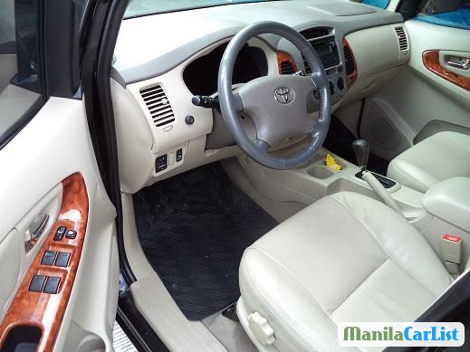Toyota Innova Automatic 2006