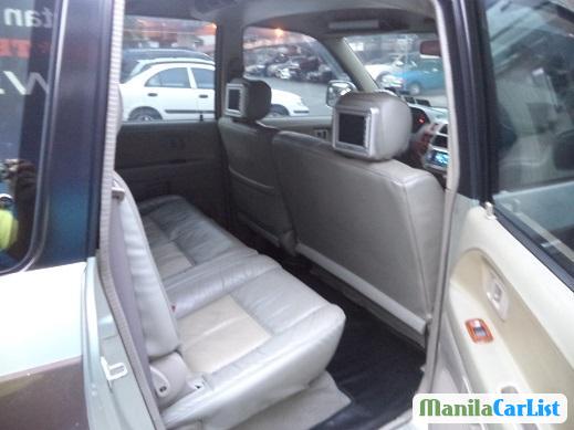 Toyota Revo Automatic 2005 - image 2