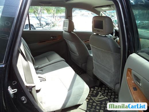 Toyota Innova Automatic 2011 - image 2