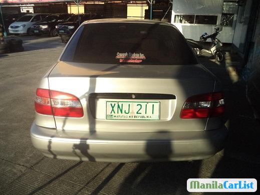 Toyota Corolla Manual 2004 - image 2