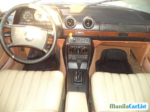 Mercedes Benz C-Class Automatic 1981