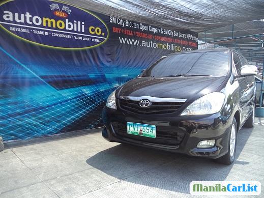 Toyota Innova Automatic 2010 - image 2